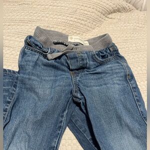 Tucker + Tate Blue Jeans with Gray Ribbed Waist | Size 3T